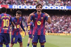 巴萨估价至少5500万欧！每体援引英媒消息：热刺有意费兰